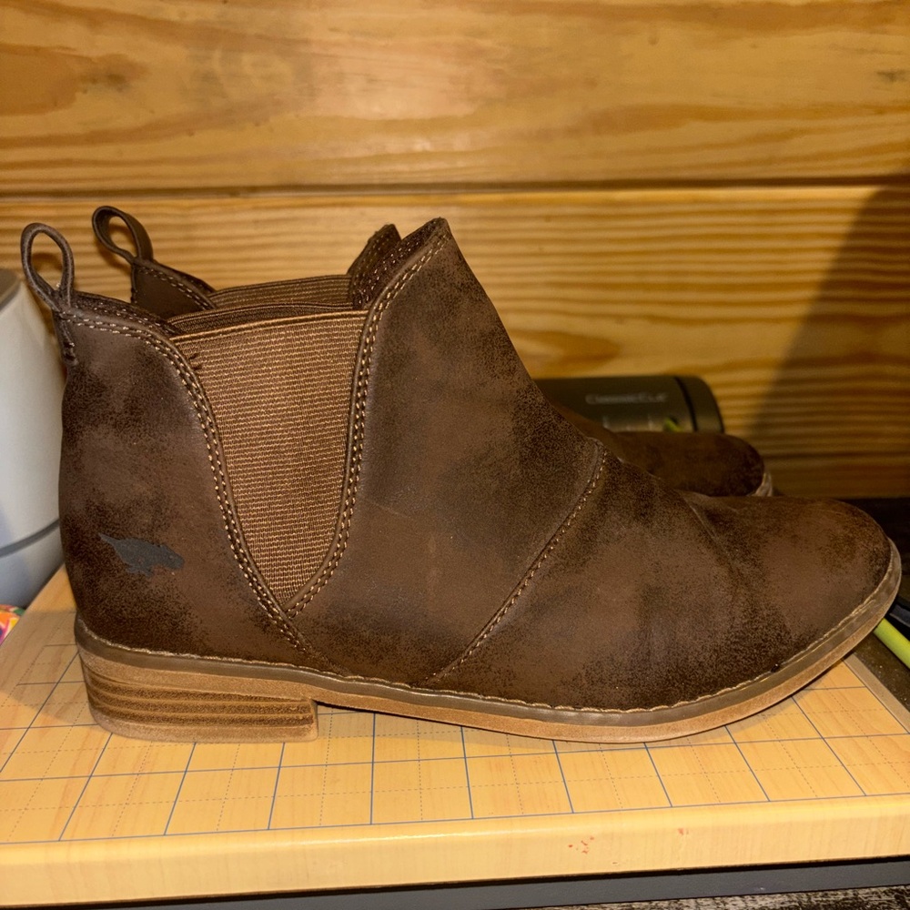 Rocket Dog Brown Ankle Booties